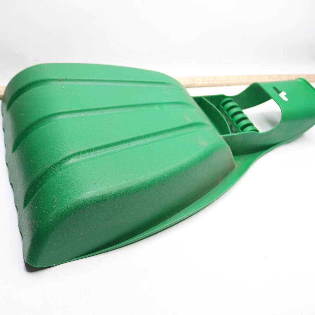 Leaf Collector – Efficient Garden Tool for Quick and Easy Leaf Cleanup